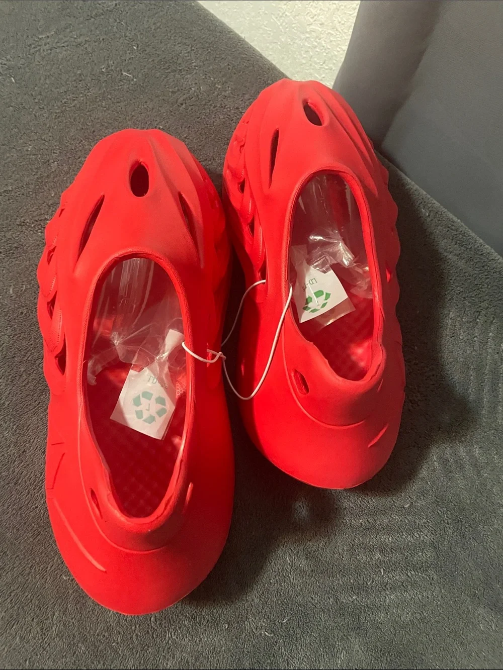 Men's Red Slip-On Foam Sandals - Lightweight Ventilated Design NWOT